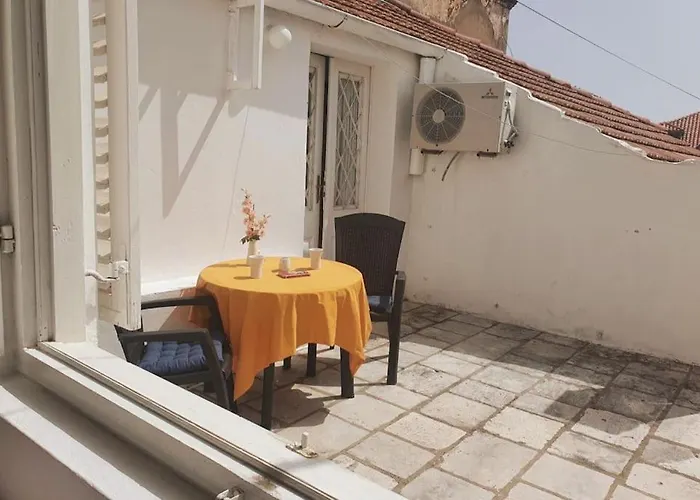 Rooftop Apartment - Near The Historic Center